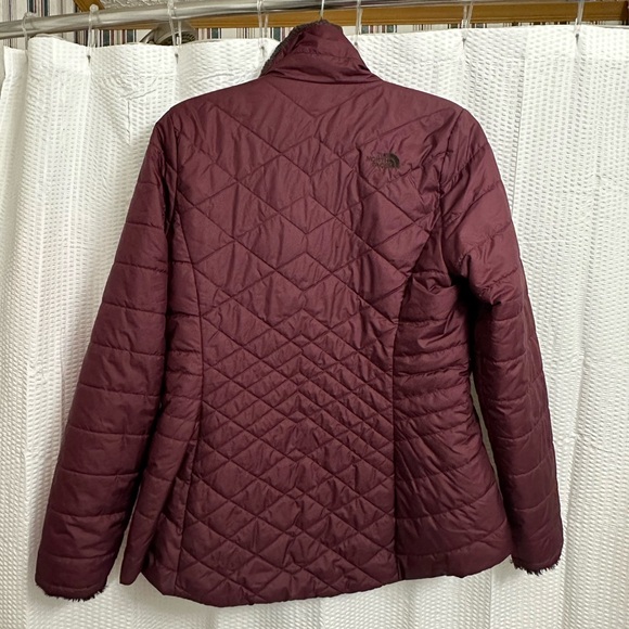 The North Face Mossbud Reversible Jacket - Picture 3 of 7